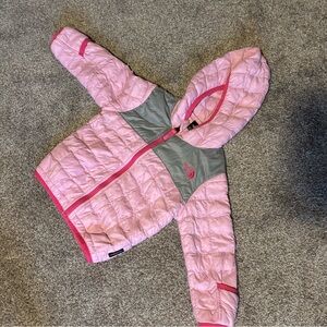North Face ThermoBall Puffer Winter Jacket (Size 18-24M)💗